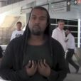 Kanye West a fait des émules à la sortie de l'aéroport LAX de Los Angeles, le 19 juillet 2013.