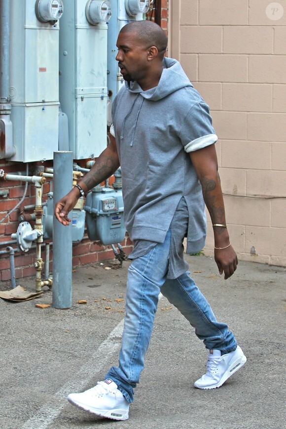 Kanye West va faire du shopping à Beverly Hills, le 11 juillet 2013.