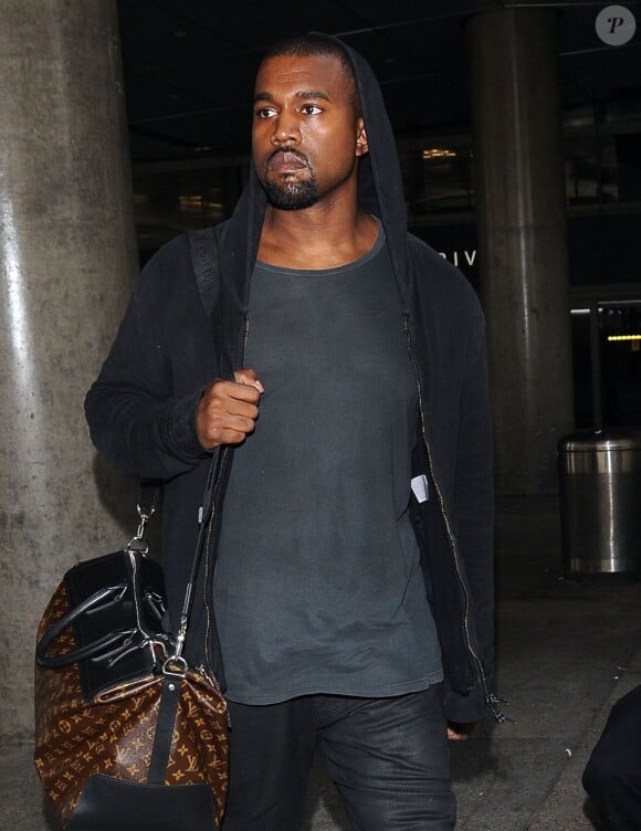 Kanye West à l'aéroport LAX de Los Angeles, le 19 juillet 2013.