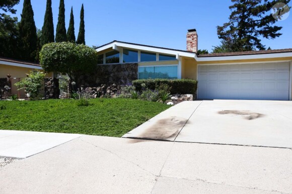 Amanda Bynes aurait tenté d'allumer un feu devant cette propriété de Thousand Oaks à Los Angeles. Photo prise le 23 juillet 2013.