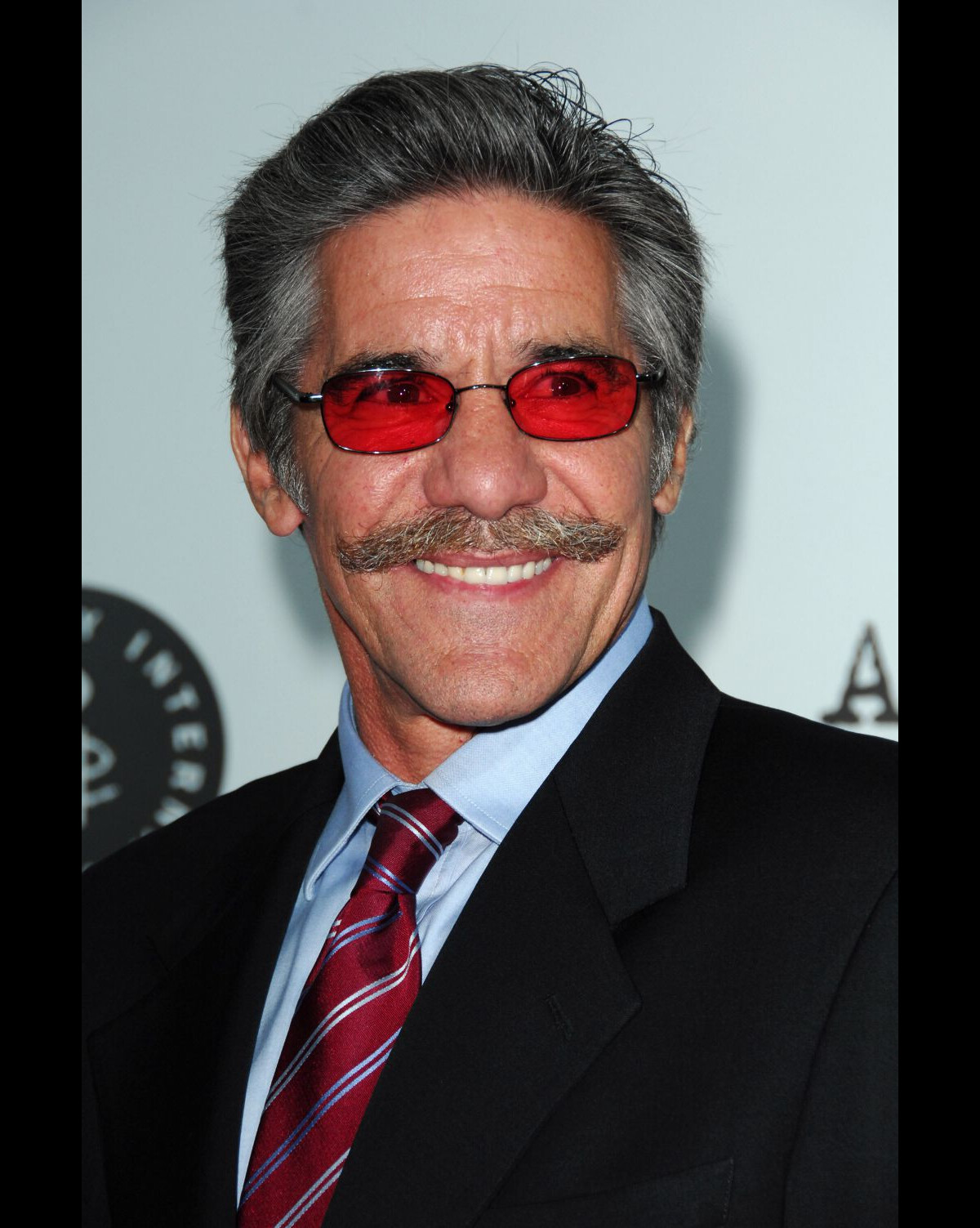 Geraldo Rivera Greg Gutfeld 22 - we9khe7