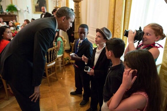 Le président Barack Obama a rencontré des reporters en herbe à la Maison Blanche. Juillet 2013.