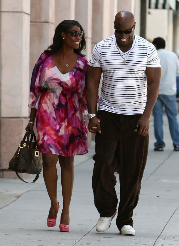 Michael Clarke Duncan et sa compagne Omarosa Manigault, en sortie à Beverly Hills, le 7 mai 2012.