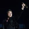 Robbie Williams lors de son concert à Hanovre en Allemagne, le 27 juillet 2013.