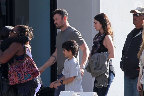 Megan Fox et Brian Austin Green en compagnie du fils de ce dernier, Kassius à Los Angeles, le 17 juin 2012.