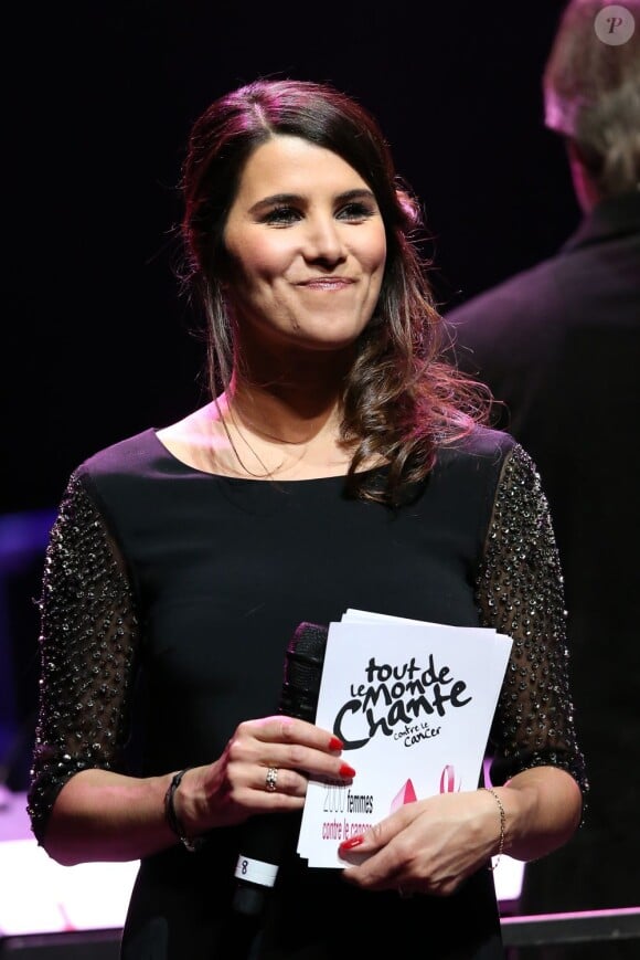 Exclusif - Karine Ferri - Les artistes engagés sur scène, et les invités à l'événement "2000 femmes chantent contre le cancer" à l'Olympia à Paris, le 7 mars 2013.