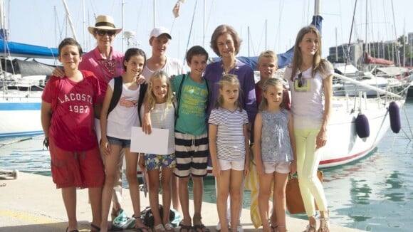 Letizia d'Espagne : Élégante sans Felipe, aux côtés des enfants et de la Reine
