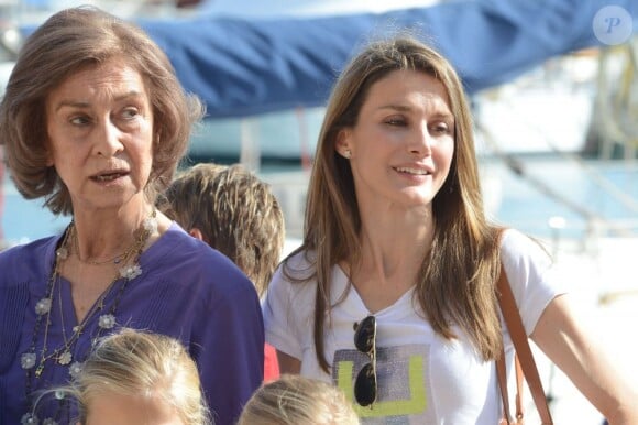 La reine Sofia d'Espagne, la princesse Letizia d'Espagne à Majorque, Espagne, le 2 août 2013.
