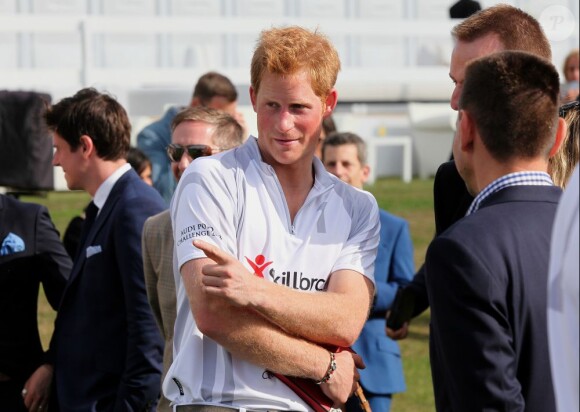 Le prince Harry au match caritatif The Audi Polo Challenge au parc Coworth à Berkshire, le 3 août 2013.