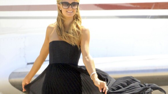 Paris Hilton : La DJette débarque à Ibiza après une grosse frayeur à L.A