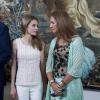 Letizia et Elena d'Espagne prenaient part au dîner offert par le roi Juan Carlos Ier et la reine Sofia d'Espagne au palais Marivent à Palma de Majorque en l'honneur des autorités des Baléares, le 6 août 2013