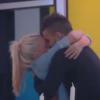 Vincent et Alexia officialisent dans la quotidienne de Secret Story 7 sur TF1 le vendredi 26 juillet 2013