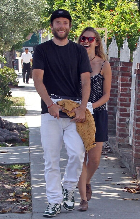 Exclusif - Teresa Palmer et son petit ami Mark Webber à Los Angeles Le 10 mai 2013.