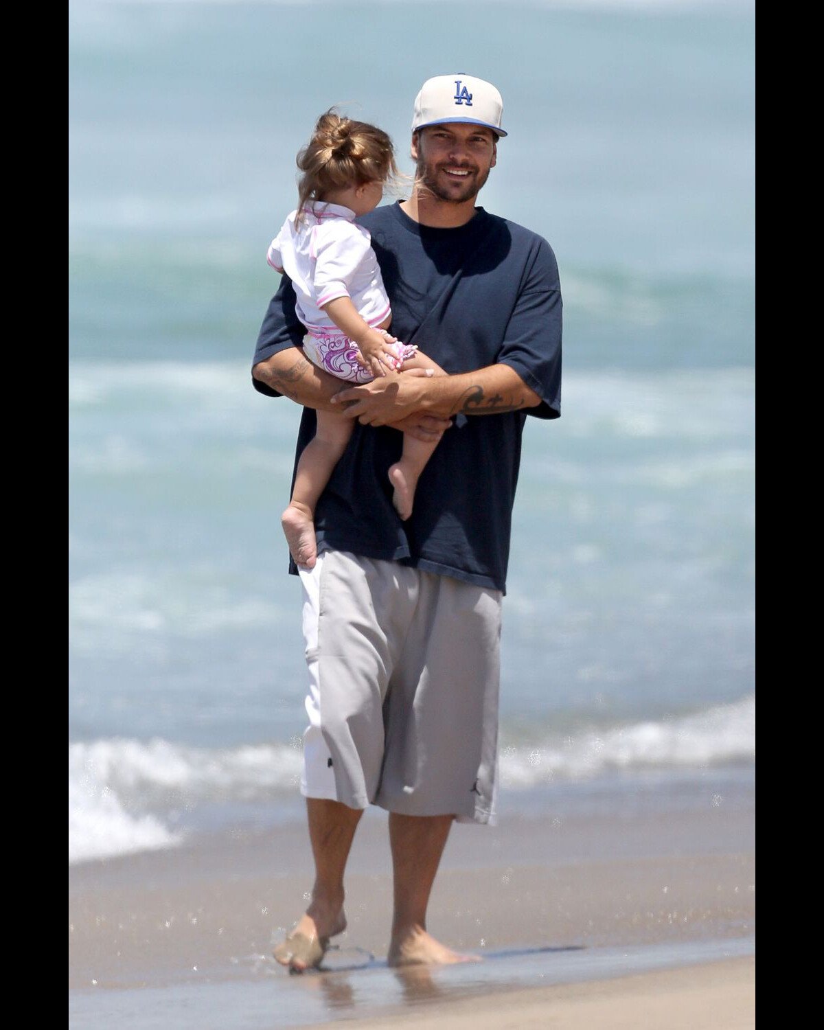 Vidéo Kevin Federline Sur La Plage Avec Sa Femme Victoria Prince Et Ses Enfants Jordan Kay 8186