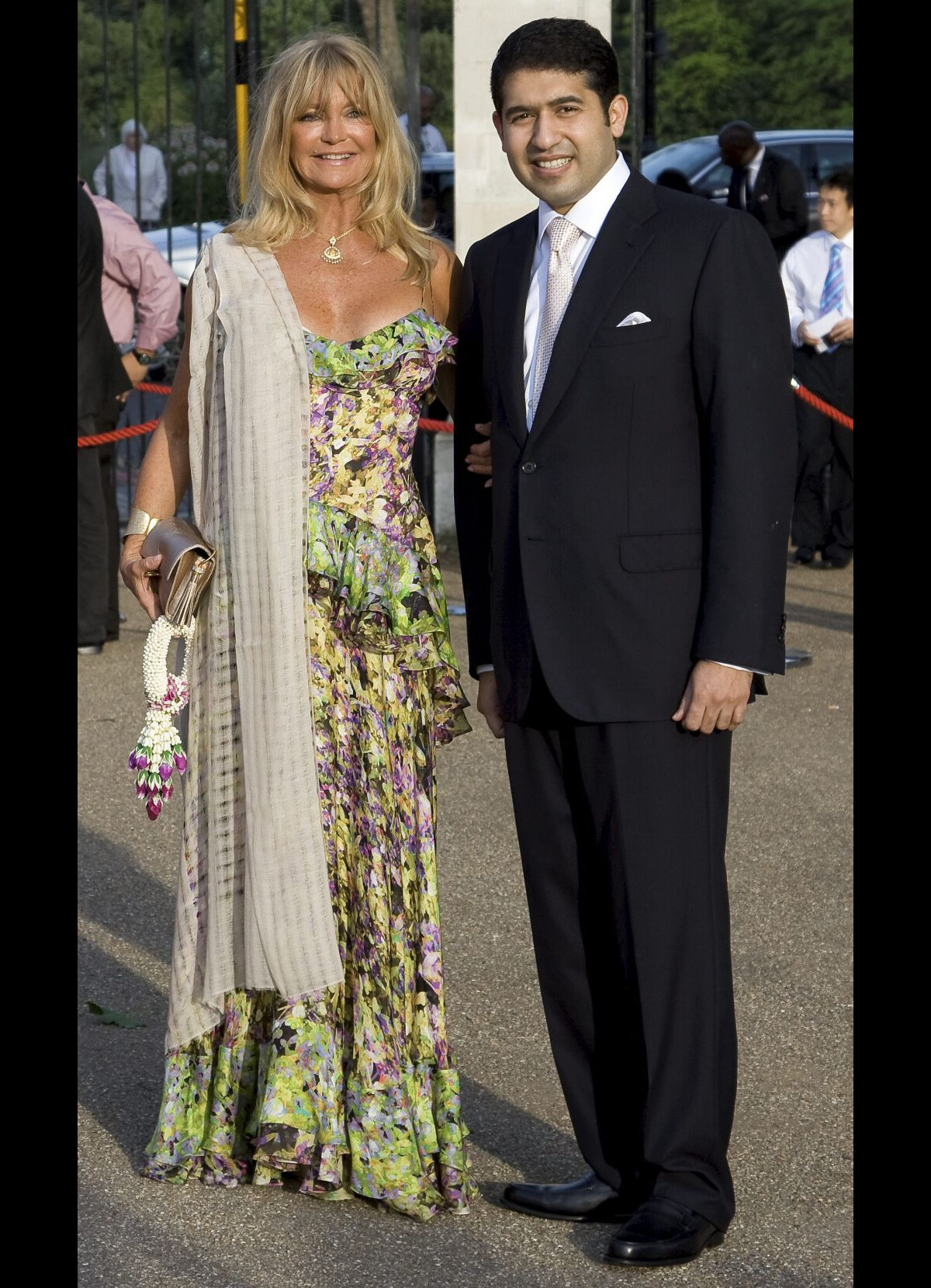 Vidéo Cyrus Vandrevala avec Goldie Hawn en juin 2010 à Londres lors d