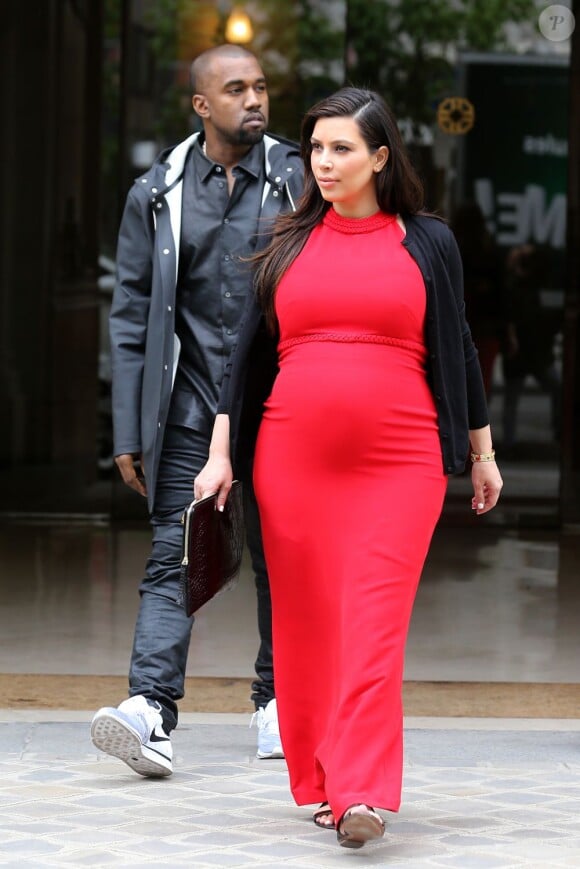 Kim Kardashian et Kanye West à Paris, le 30 avril 2013.