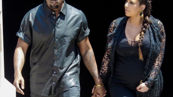Kim Kardashian : Elle boude sa famille pour consoler Kanye West, endeuillé