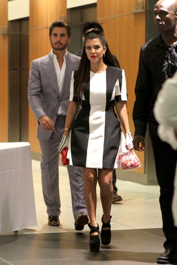 Kourtney Kardashian et Scott Disick arrivent à l'anniversaire de Kylie Jenner à Los Angeles, le 17 août 2013.