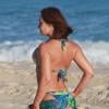 L'actrice Gabriela Spanic, surprise en plein shooting sur une plage près de l'hôtel où elle réside. Rio de Janeiro, le 20 août 2013.