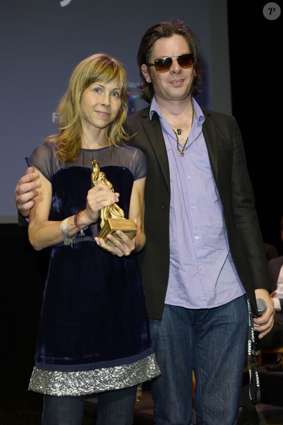 Louise Archambault et Benjamin Biolay lors de la cérémonie de clôture de la 6e édition du Festival du Film Francophone d'Angoulême, le 27 août 2013.