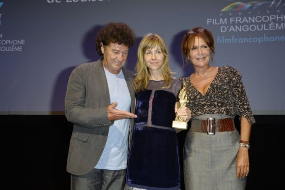 Robert Charlebois, Louise Archambault et Clémentine Celarié lors de la cérémonie de clôture de la 6e édition du Festival du Film Francophone d'Angoulême, le 27 août 2013.
