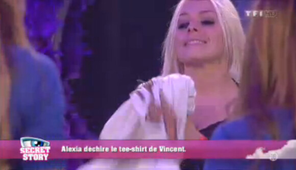 Alexia dans la quotidienne de Secret Story 7 sur TF1 le mercredi 28 août 2013