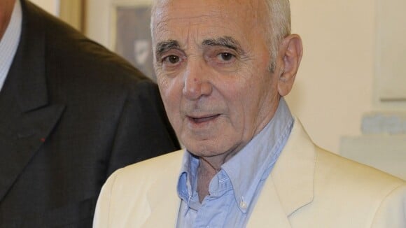 Charles Aznavour : En colère, il répond aux huées de Narbonne et annule tout !