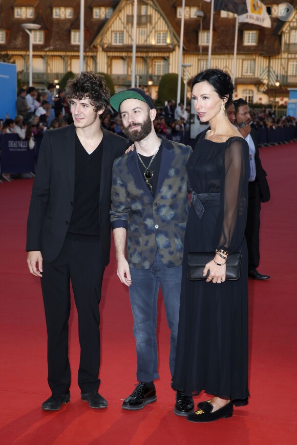 Vincent Lacoste, Woodkid et Géraldine Maillet lors de la première du film "Blue Jasmine" et Hommage à Cate Blanchett au 39e Festival du cinéma américain de Deauville, le 31 août 2013.