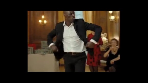 Omar Sy : La star en duo avec le groupe mythique Earth Wind and Fire