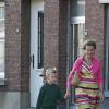La reine Mathilde de Belgique a déposé son fils le prince Emmanuel à l'Institut Eureka de Kessel-Lo pour sa rentrée des classes le 2 septembre 2013