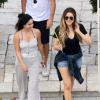Khloé Kardashian et des amis quittent la villa de Katy Perry après une fête pour le Labor Day. Los Angeles, le 2 septembre 2013.