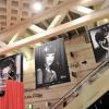 Image de l'inauguration de l'expo photo Stars parmi les stars organisée par le Studio Harcourt et le Forum des Halles au profit de l'association Les Toiles Enchantées, le 19 septembre 2013 à Paris.