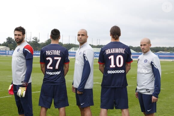 Javier Pastore, Zlatan Ibrahimovic, Salvatore Sirigu, Alec Costa et Christophe Jallet au Camp des Loges le 11 septembre 2013 à Saint-Germain-en-Laye