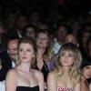 Suki Waterhouse et Ireland Baldwin au défilé "Dsquared" lors de la fashion week de Milan, le 18 septembre 2013.
