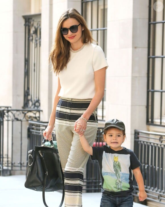 Miranda Kerr et son fils Flynn aperçus dans les rues de New York, le 20 Septembre 2013.