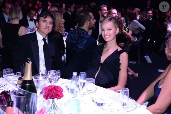 Archie Drury et Karolina Kurkova lors du gala de l'amfAR à Milan, le 21 septembre 2013.