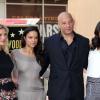Katee Sackhoff, Michelle Rodriguez, Vin Diesel, Jordana Brewster posent alors que l'acteur Vin Diesel a dévoilé son étoile sur le célèbre boulevard Walk of Fame, à Hollywood. Le 26 août 2013.