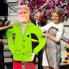 La reine Mathilde de Belgique à Hasselt le 24 septembre 2013 dans le cadre de la tournée ''Joyeuses entrées''. Pour une fois, le roi Philippe flashe plus qu'elle.