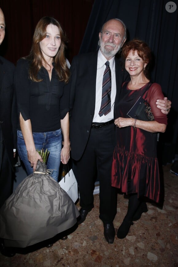 Carla Bruni, Jean-Pierre Marielle et sa femme Agathe au Gala de l'IFRAD au Cirque D'Hiver, à Paris, le 25 septembre 2013.