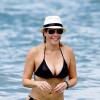 Chelsea Handler en bikini sur une plage d'Hawaii, le 26 septembre 2013.