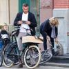 Naomi Watts, Liev Schreiber et leurs enfants Alexander et Samuel sur la route de l'école à New York le 19 septembre 2013