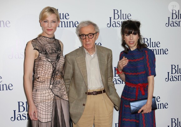 Cate Blanchett, Woody Allen et Sally Hawkins à la première du film Blue Jasmine à Paris, le 27 août 2013.