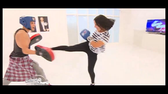 Danse avec les stars 4: Alizée se lâche, son entraînement vire au combat de boxe