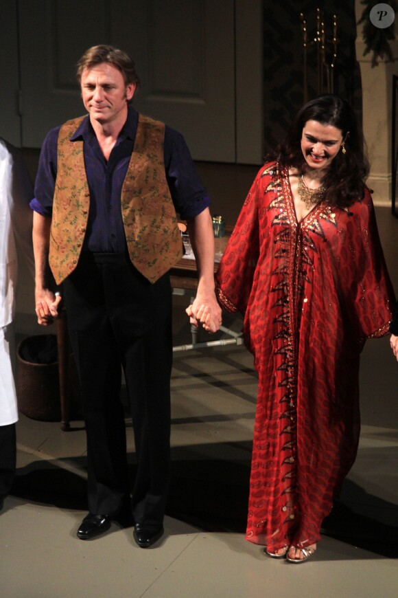 Rachel Weisz et Daniel Craig triomphe sur scène à la première représentation de Betrayal à Broadway le 1er octobre 2013.