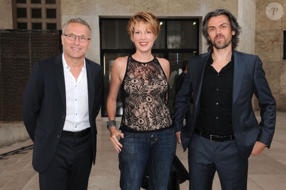 Exclusif - Laurent Ruquier, Natacha Polony et Aymeric Caron arrivent à la conférence de rentrée de France Télévisions au Palais de Tokyo à Paris, le 27 août 2013.