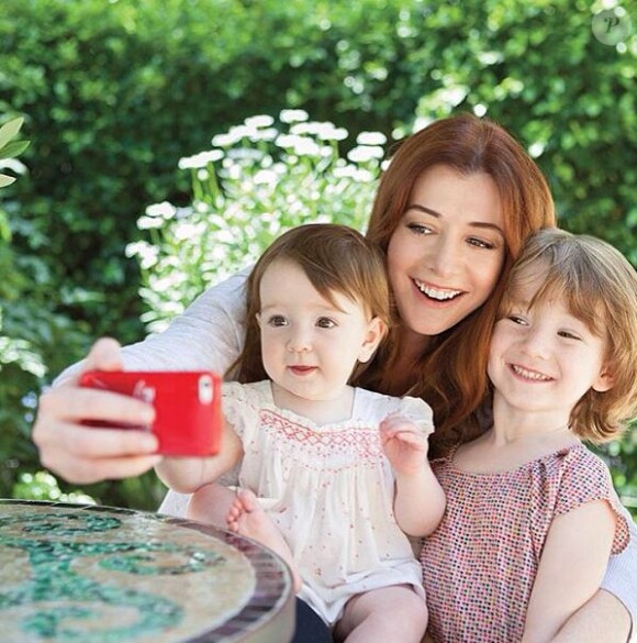 Alyson Hannigan et ses filles, sur Instagram, septembre 2013.