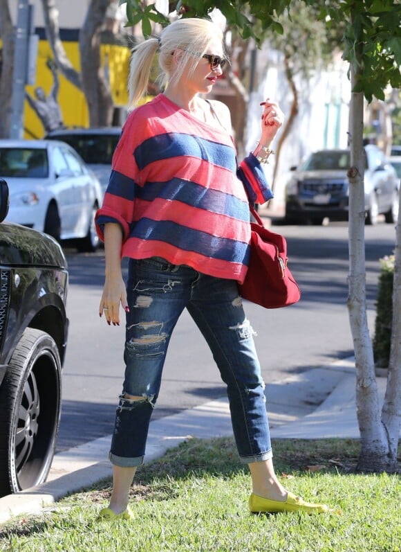 Gwen Stefani, enceinte et ravissante à Los Angeles, le 5 octobre 2013.
