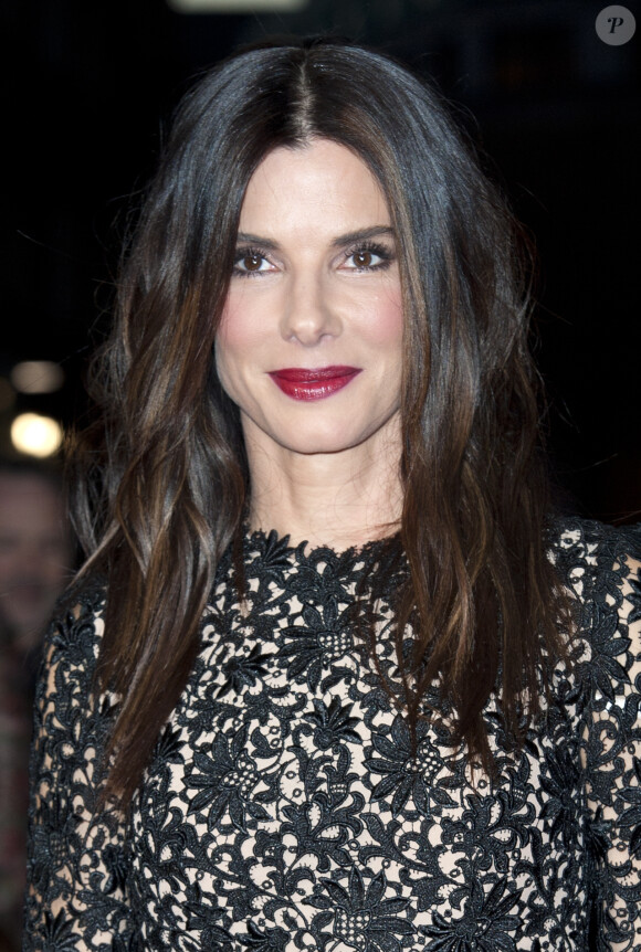 Sandra Bullock lors de la première de Gravity à l'Odeon Leicester Square de Londres, le 10 octobre 2013.