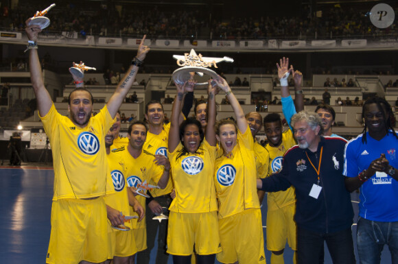 Lorie, Amel Bent, Merwan Rim à la 7e édition du Foot Concert, au profit de l'association Huntington Avenir au Palais des sports de Lyon, le 12 octobre 2013.