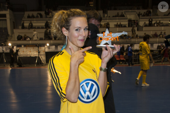 Lorie à la 7e édition du Foot Concert, au profit de l'association Huntington Avenir au Palais des sports de Lyon, le 12 octobre 2013.
